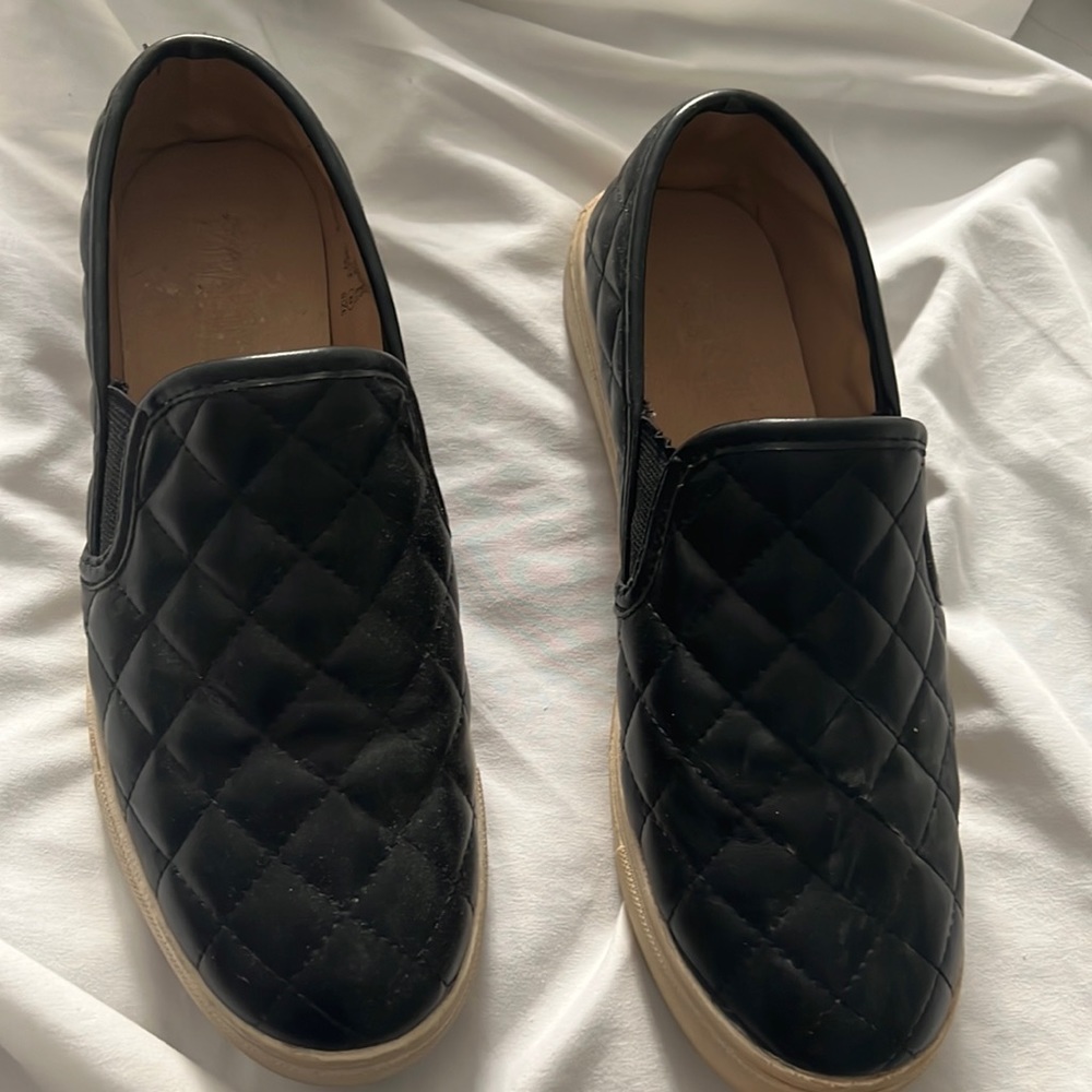 Slip ons